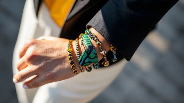 Explore trendy animal-themed bracelet designs to elevate your style